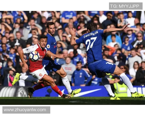 西甲激战曼城险胜里昂红牌事件引发全场热议